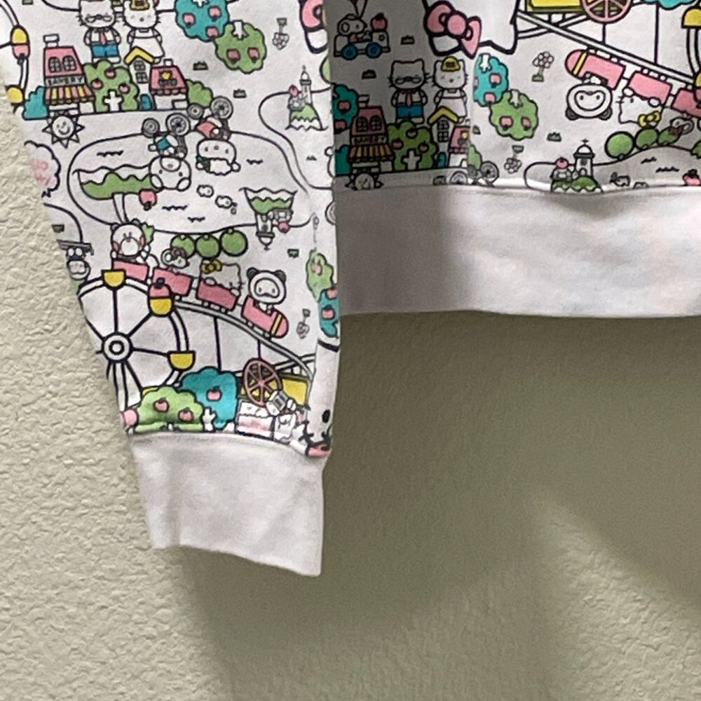 NEW SANRIO HELLO KITTY "Bustling Town" Pullover Hoodie White/Multi Adult Size L - Picture 5 of 7